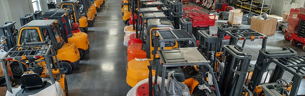 ПОГРУЗЧИКИ
в наличии в РФ и под заказ
с НДС / лизинг
грузоподъемностью малые, средние и тяжелые до 16 т и выше
разные типы двигателя (электрические, дизельные, бензиновые, газовые)
ПОГРУЗЧИКИ
в наличии в РФ и под заказ
с НДС / лизинг
грузоподъемностью малые, средние и тяжелые до 16 т и выше
разные типы двигателя (электрические, дизельные, бензиновые, газовые)